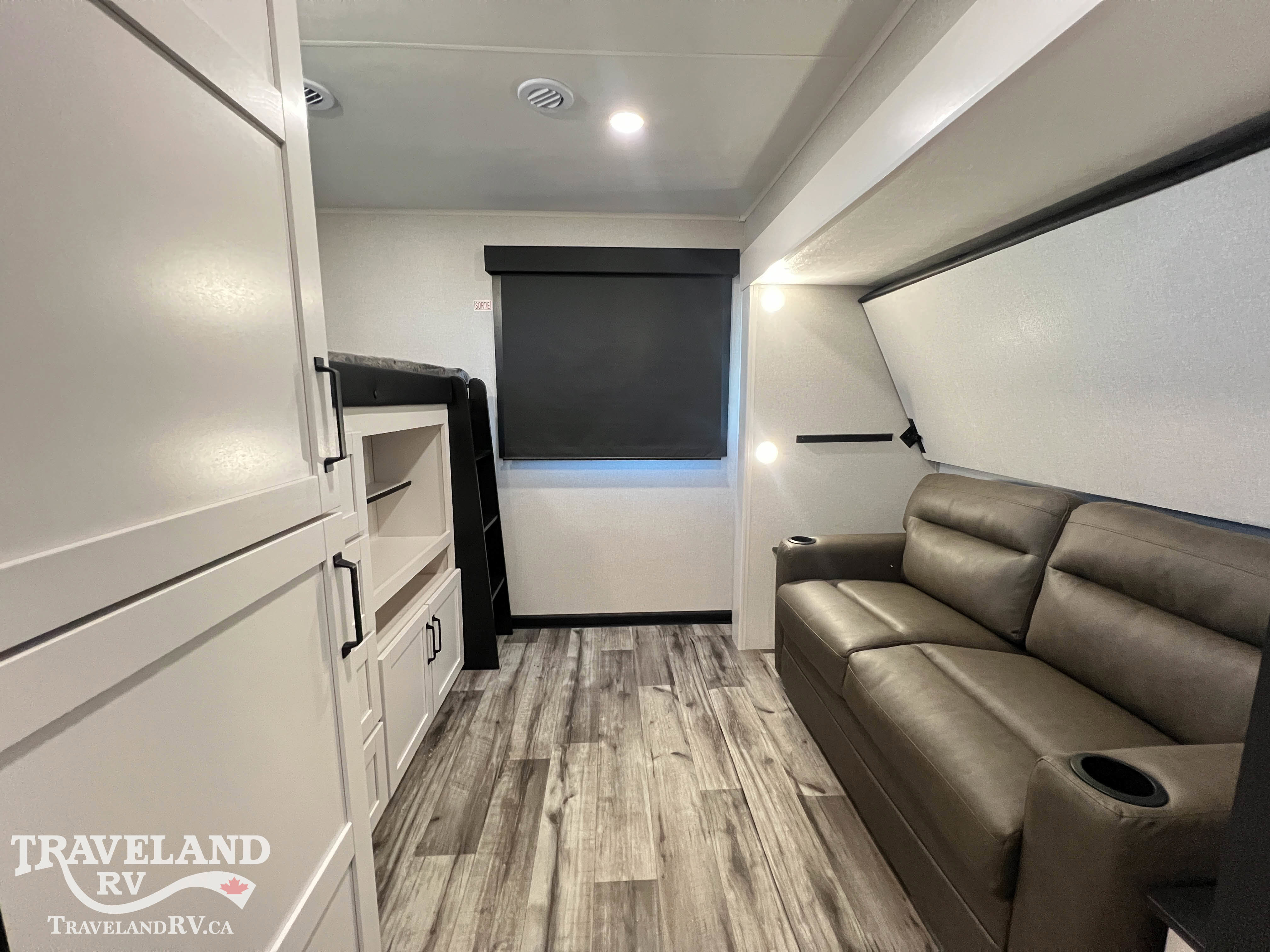 2026 Highland Ridge Roamer Light Duty 31TBTS - Image 24