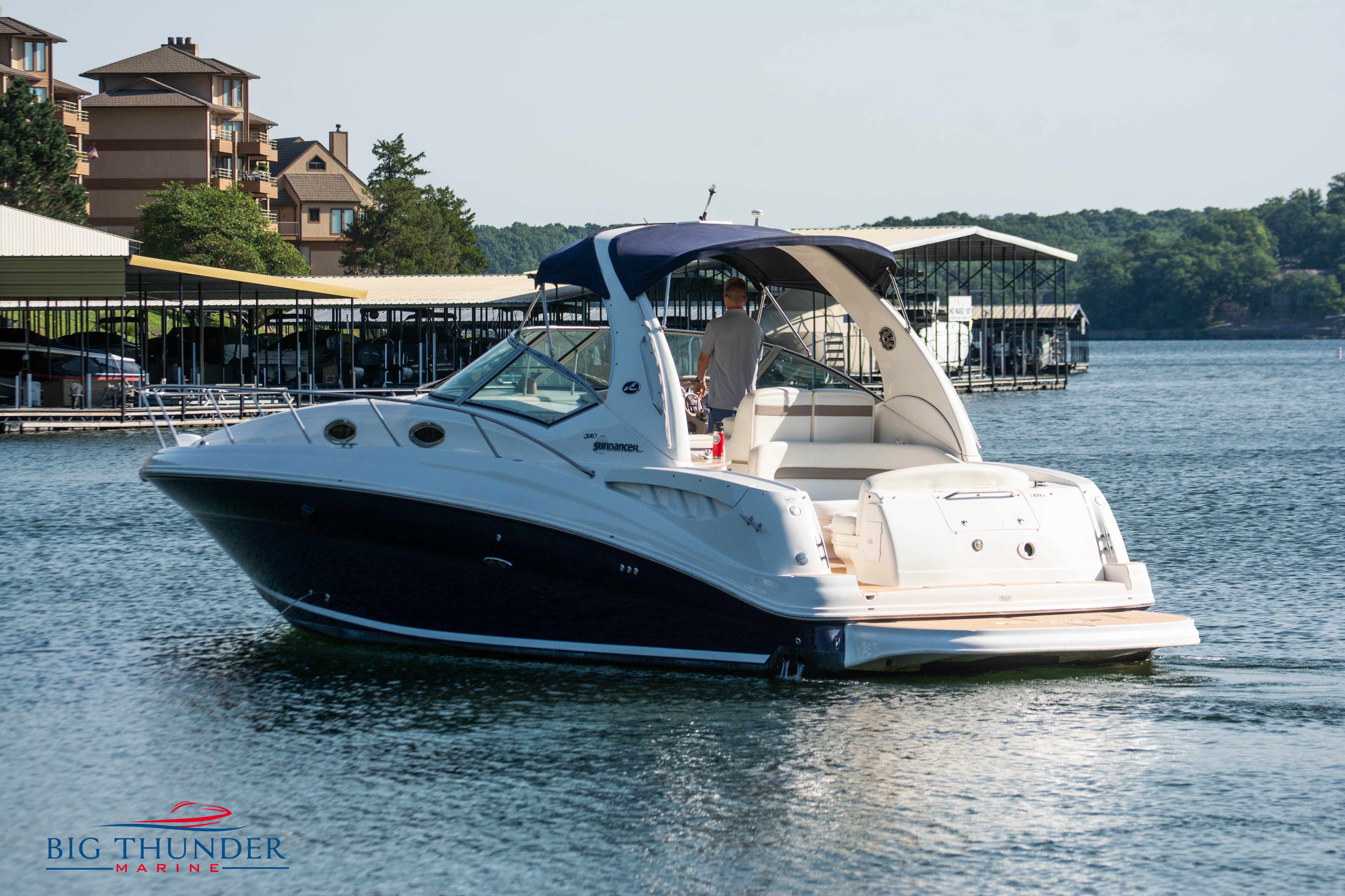 2004 Sea Ray Sundancer 320 - Image 6