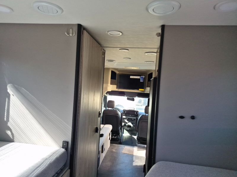 2026 Entegra Coach Condor 23S - Image 18