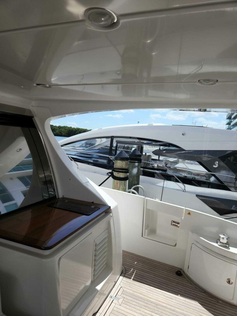 2014 Azimut Flybridge - Image 23