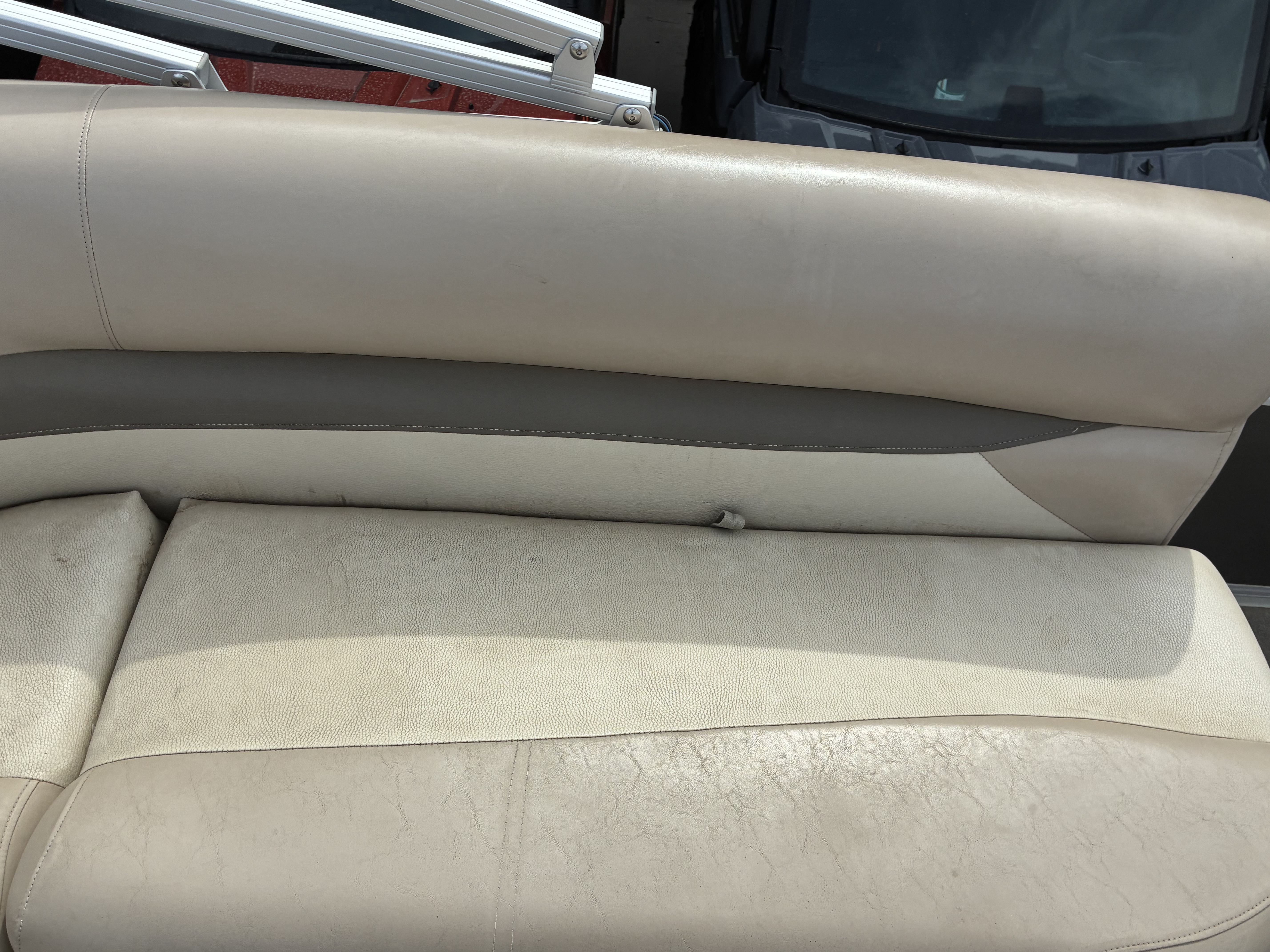 2016 Sun Tracker FISHIN BARGE 22 XPS - Image 15