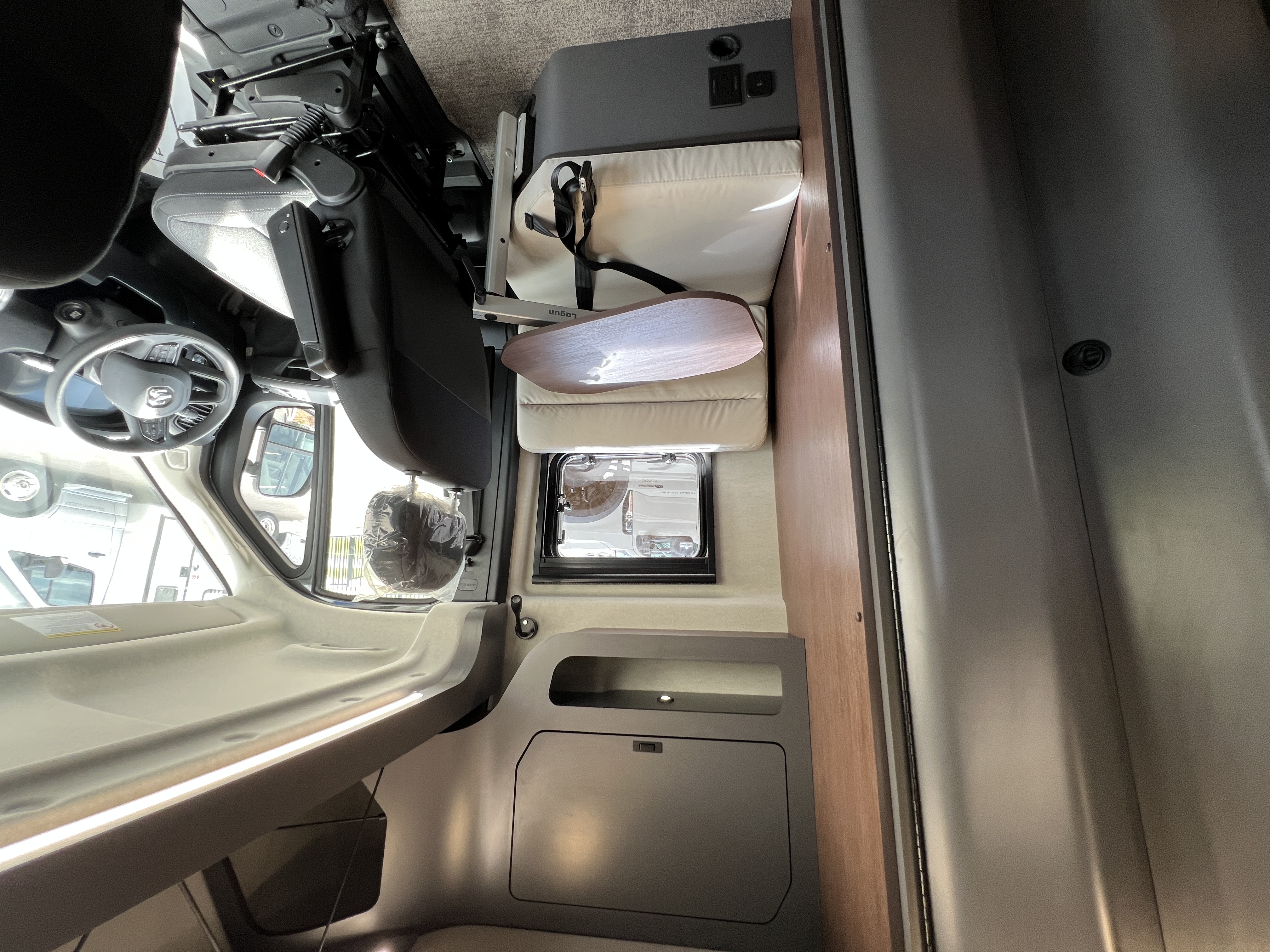 2027 Grand Design Lineage Series VP2 LVP2 - Image 16