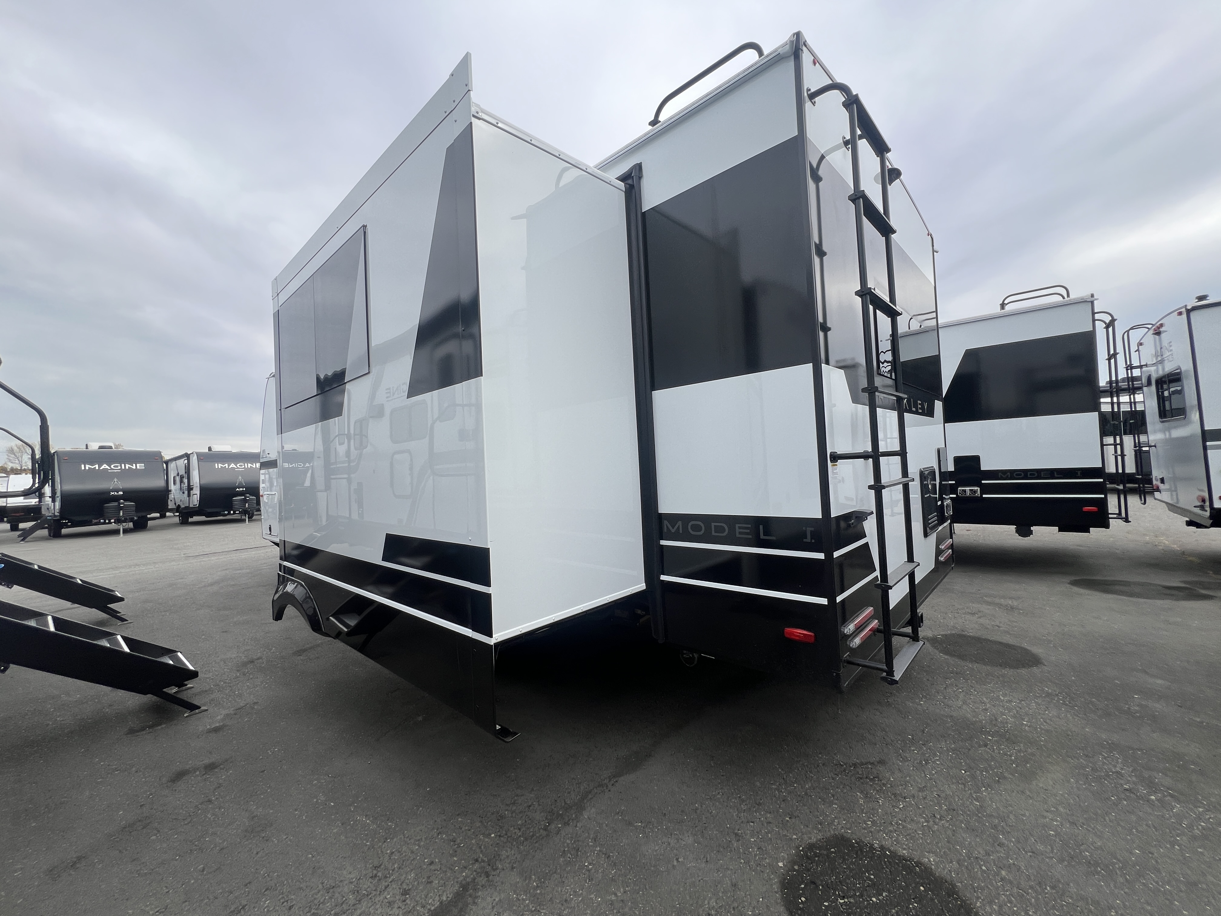 2026 Brinkley RV Model I 275 - Image 8