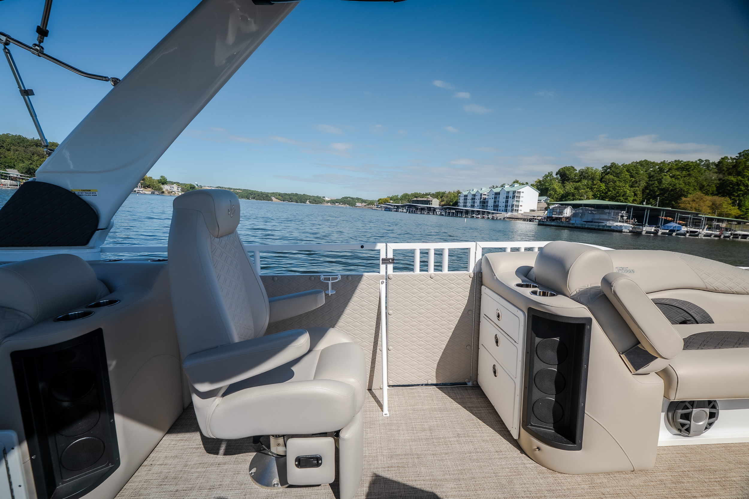 2026 JC Tritoon Sporttoon 26TT - Image 39