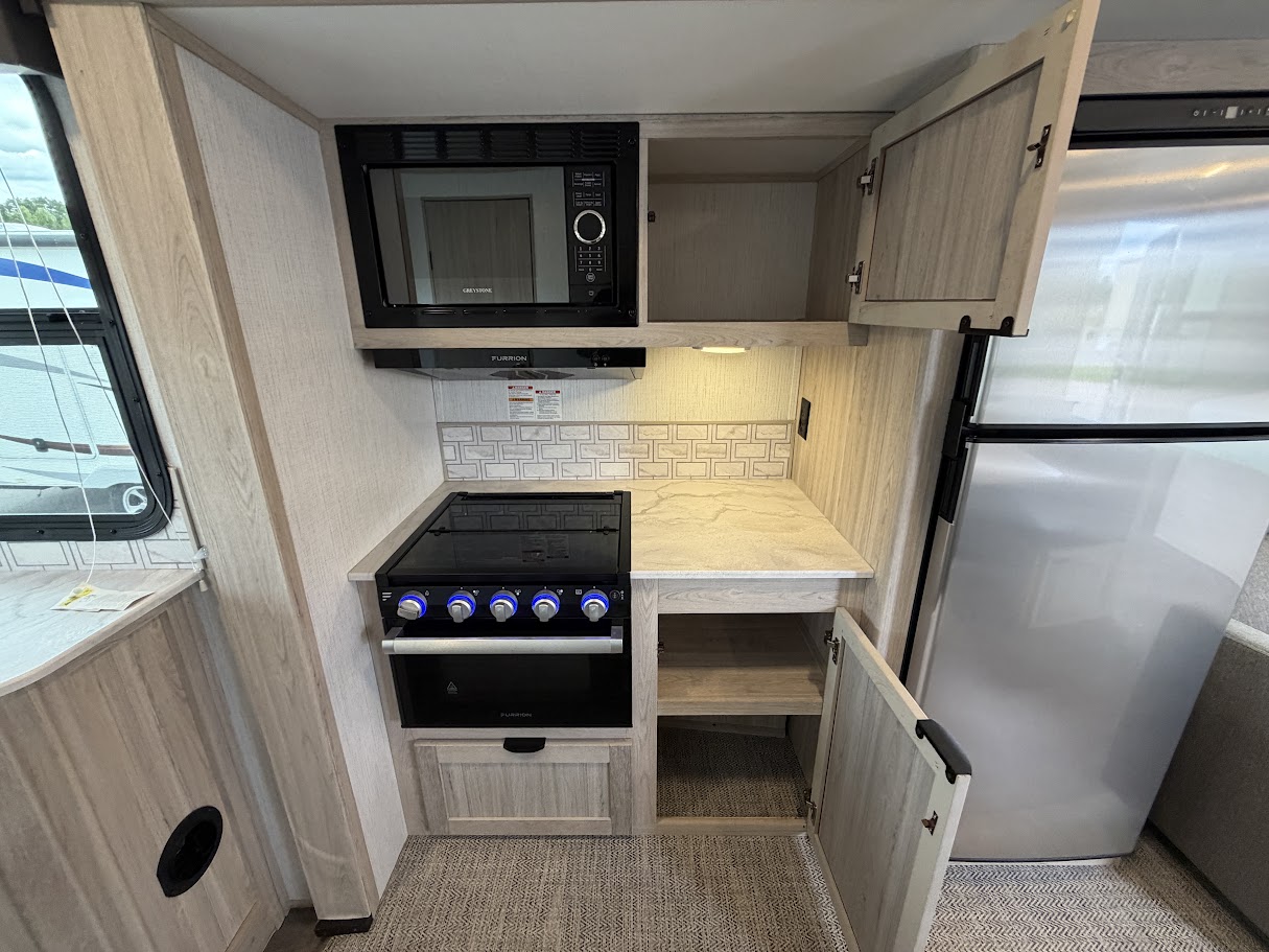 2022 CRUISER RV SHADOW CRUISER 22RKS - Image 19