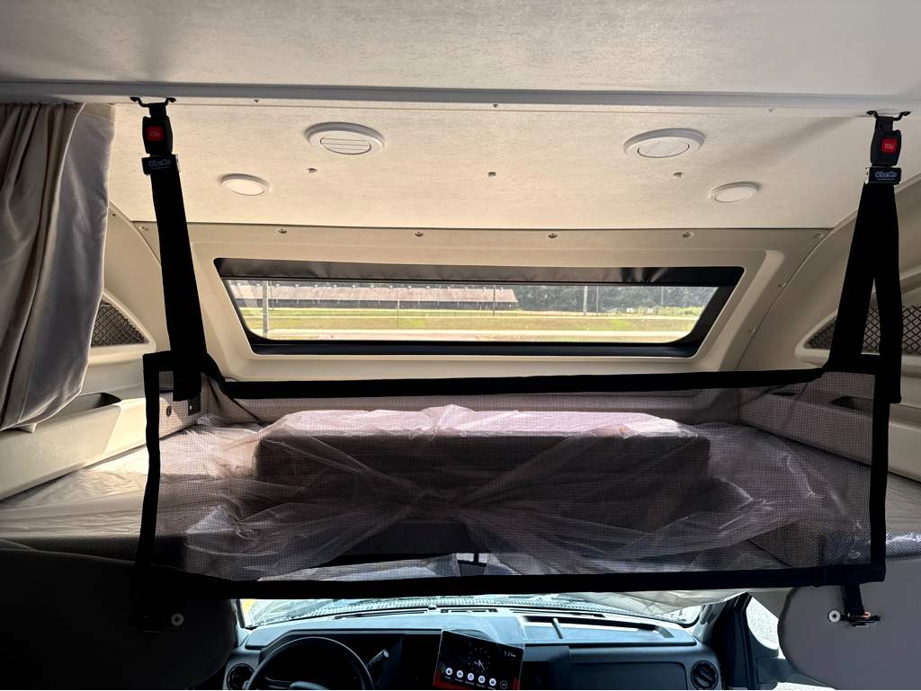2027 ENTEGRA COACH ODYSSEY 29V - Image 10