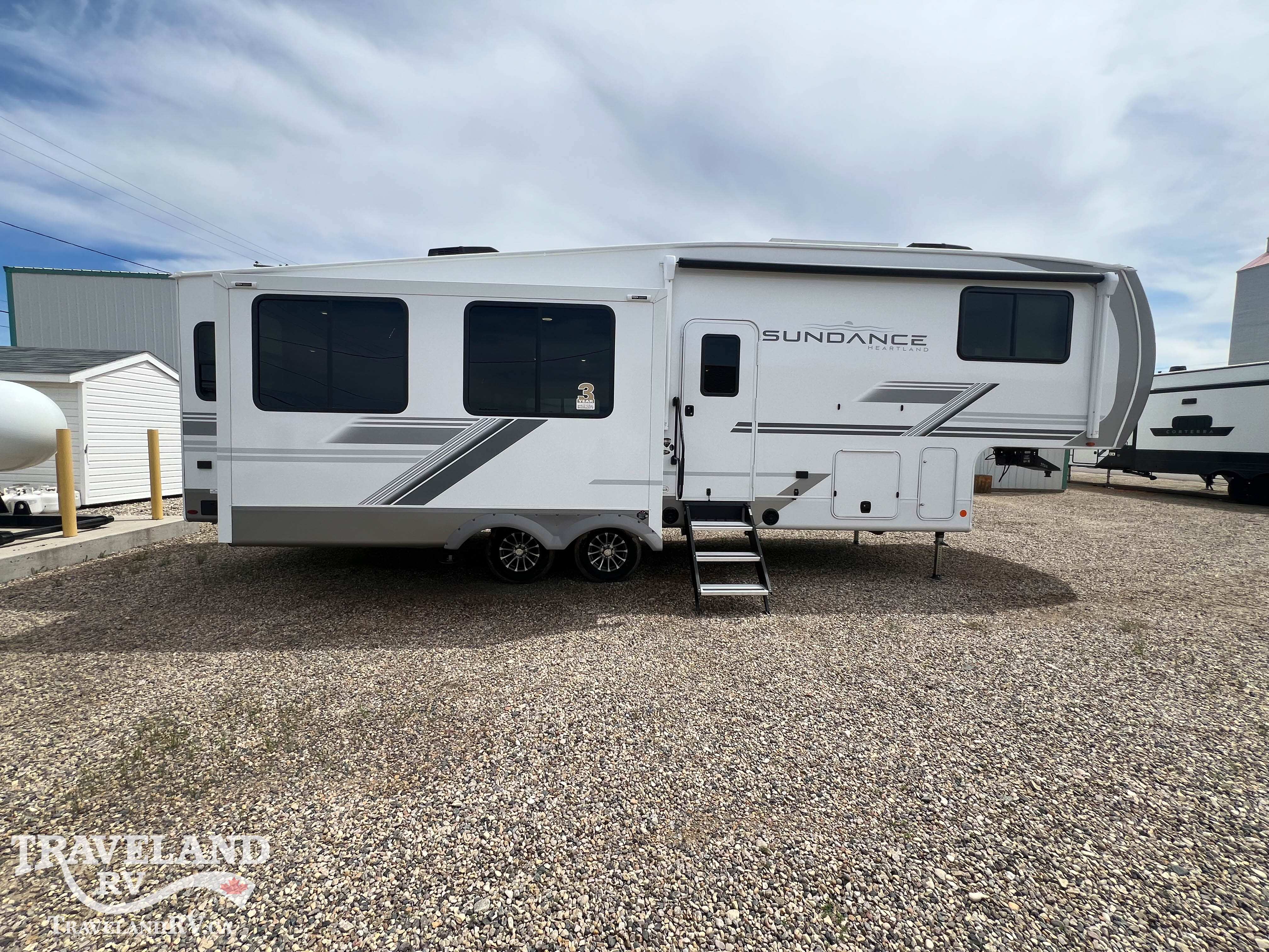 2026 Heartland Sundance Fifth Wheel 29RLCS - Image 11