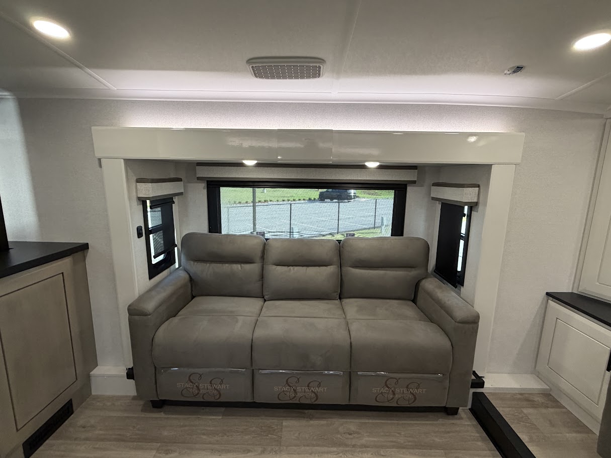 2027 JAYCO PINNACLE 39FLOK - Image 19