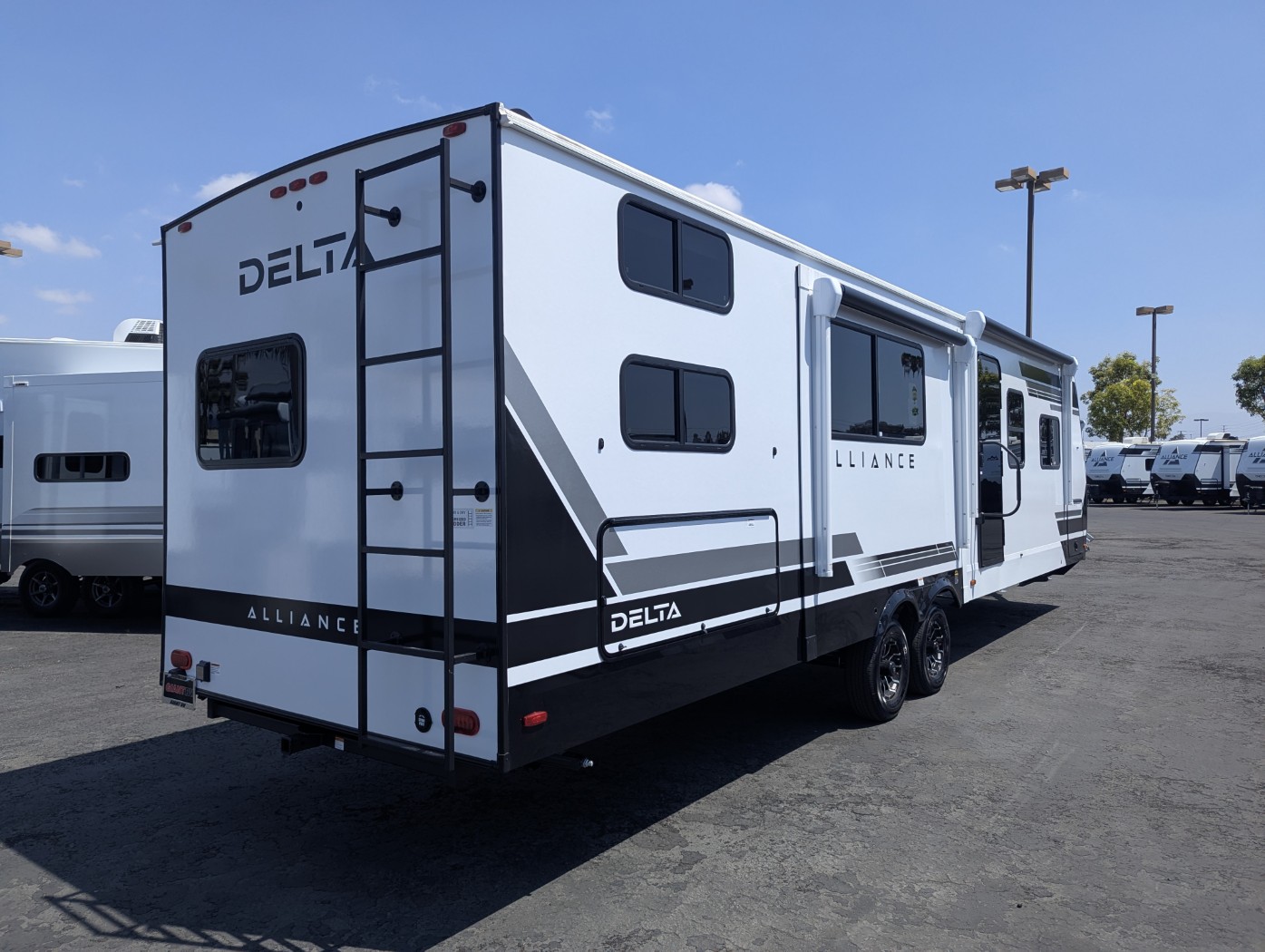 2027 Alliance RV Delta 321BH - Image 15