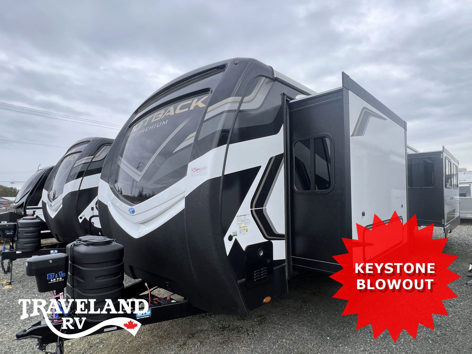 2025 Keystone Outback 332ML - Image 3