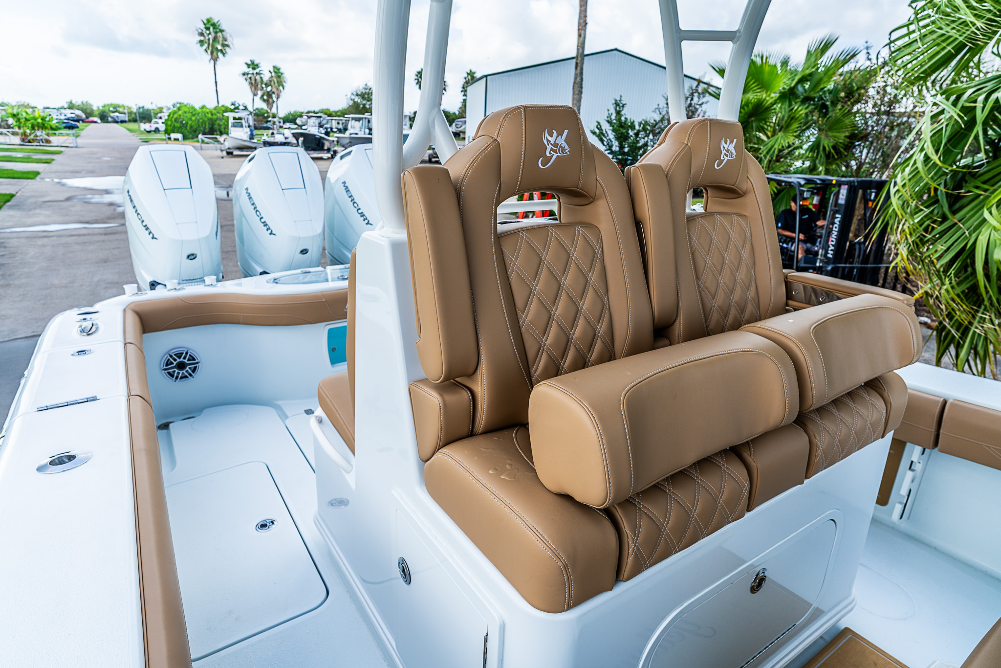 2027 YELLOWFIN 36 OFFSHORE - Image 22