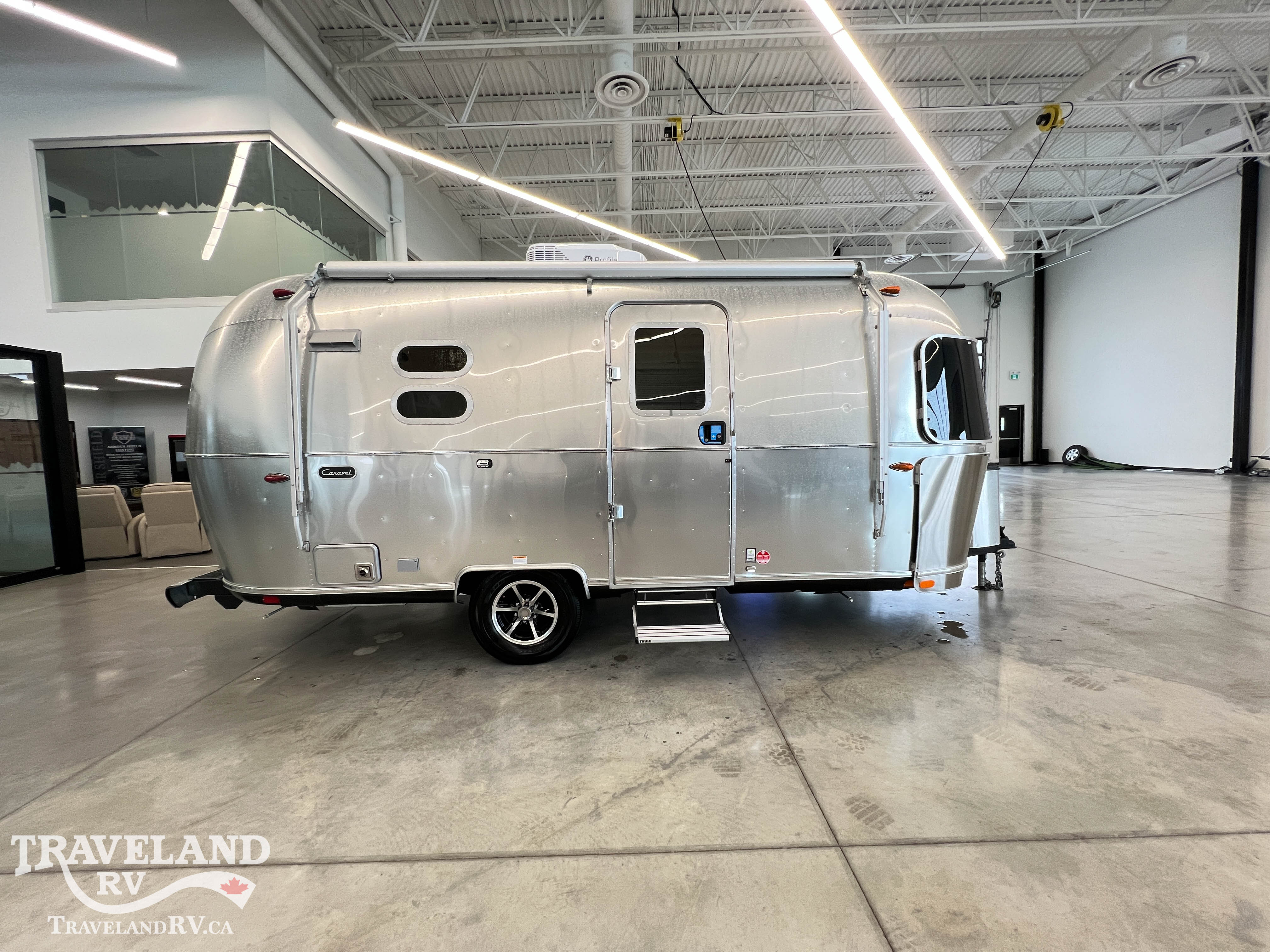 2026 Airstream Caravel 20FB - Image 8