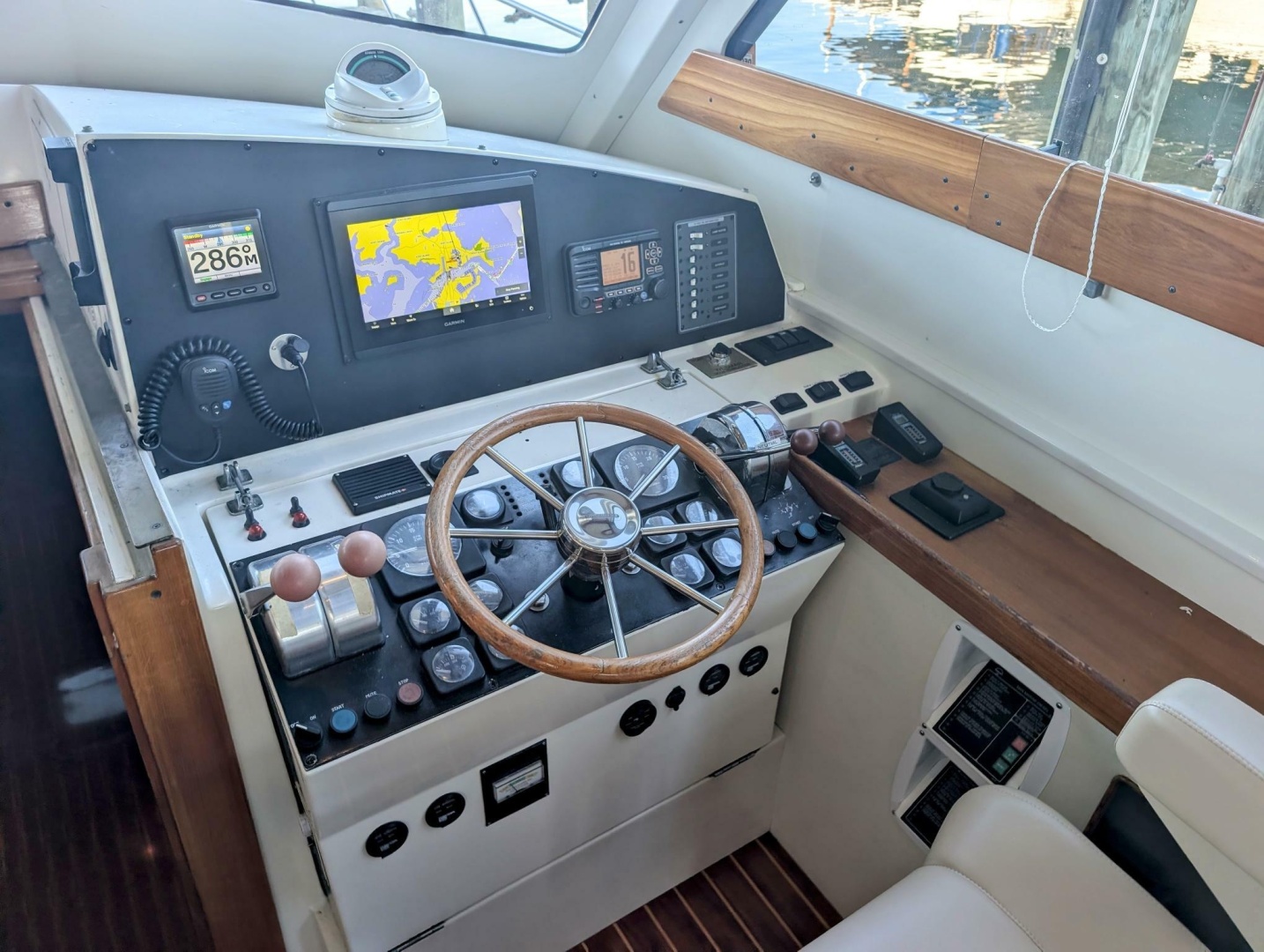 1998 Little Harbor Whisperjet 55 - Image 13