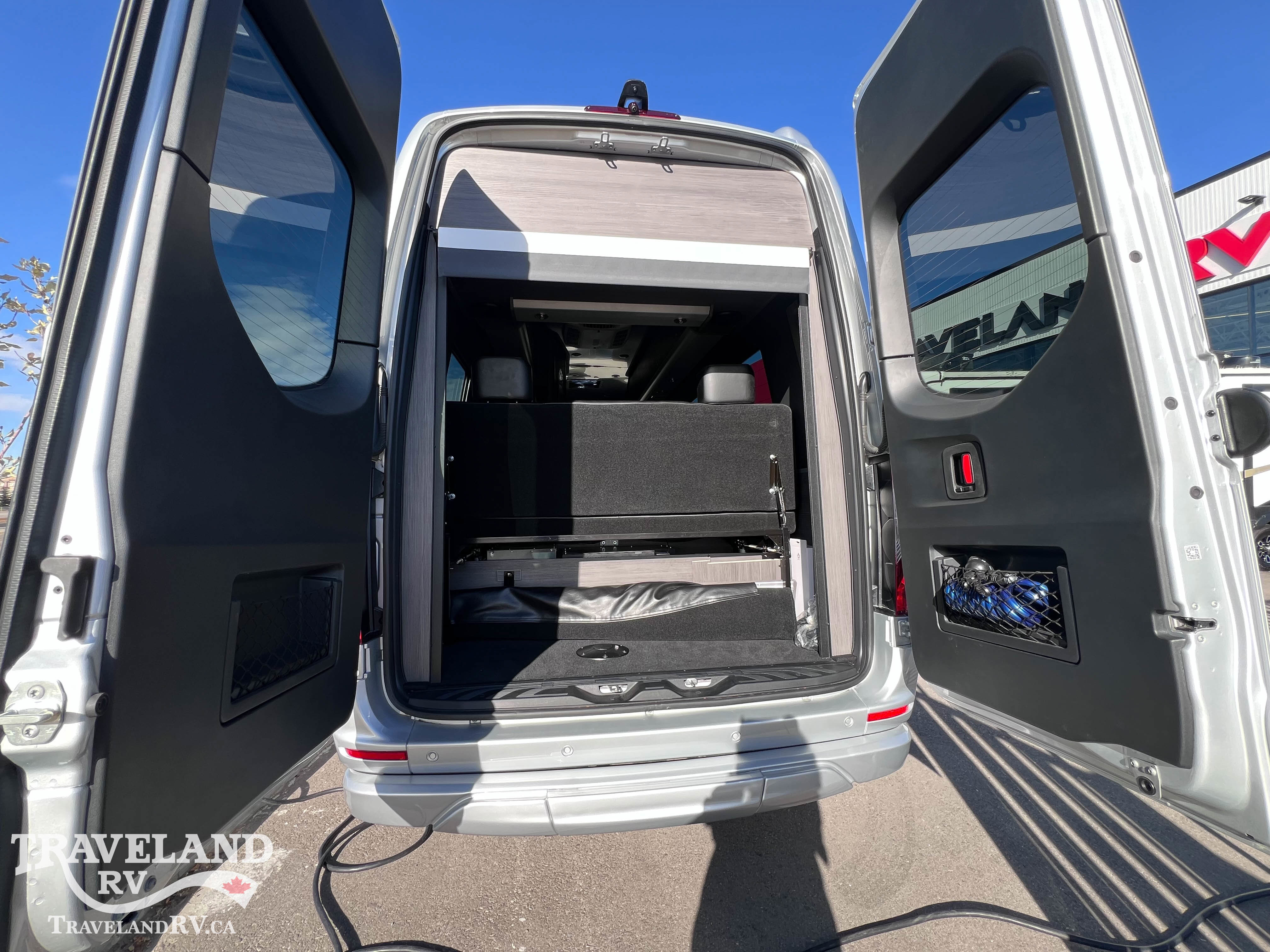 2023 AIRSTREAM INTERSTATE 24GT E-1 PKG - Image 42