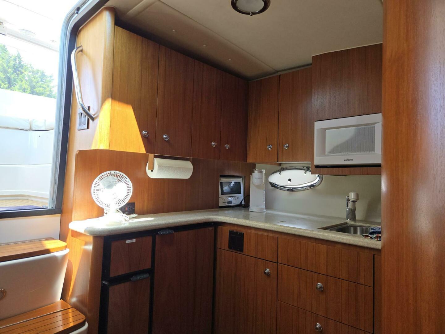 2001 Tiara Yachts 3800 Express - Image 38