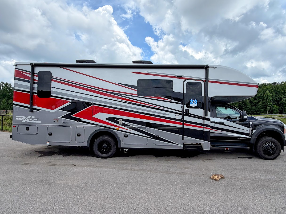 2027 JAYCO GREYHAWK XL 32U - Image 8