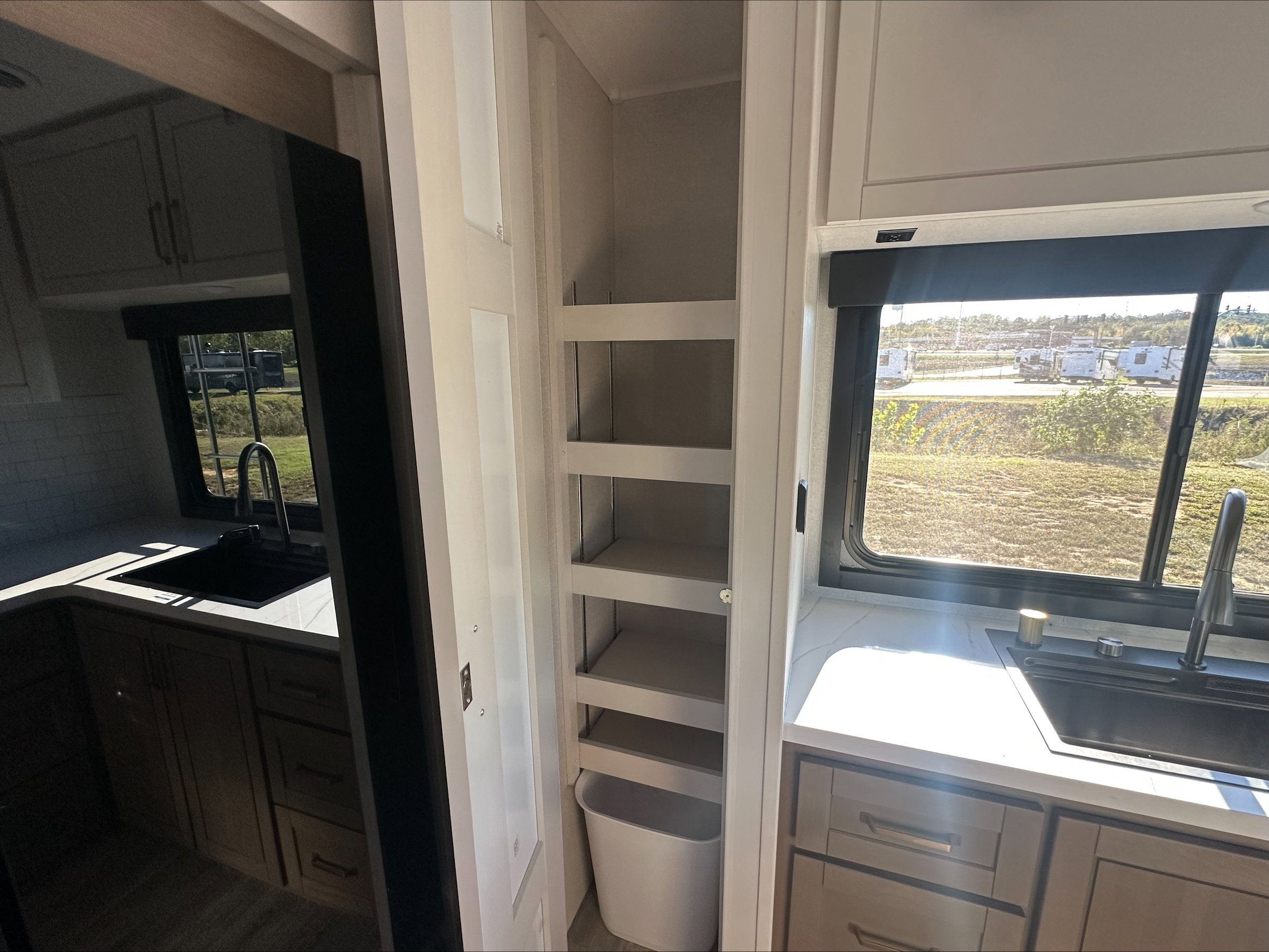 2026 JAYCO EAGLE 365UKTS - Image 33