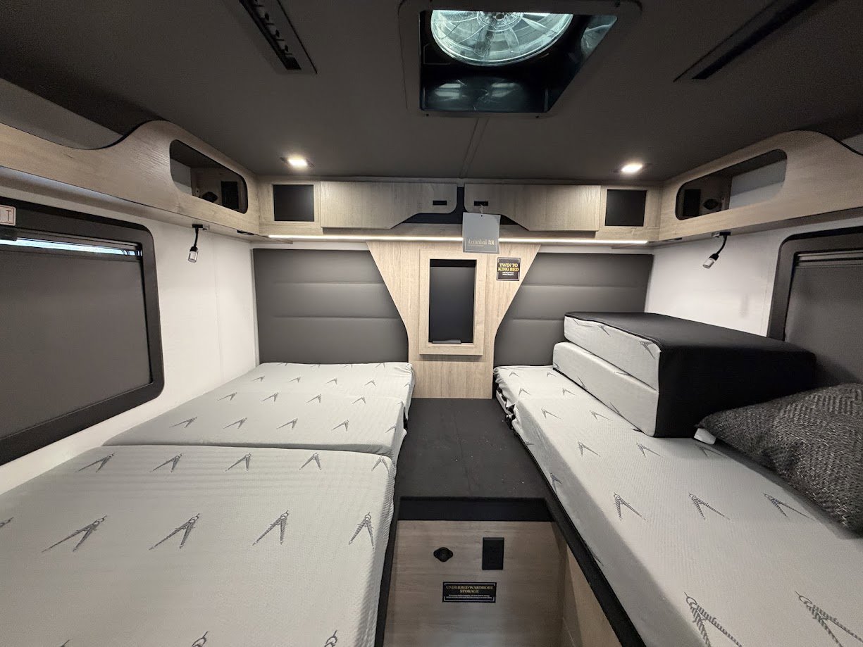 2026 Grand Design Lineage Series M 25TK - Image 44