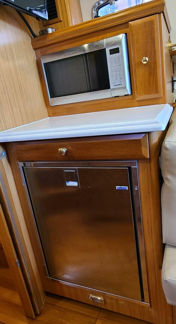 2016 Mainship M34 Pilot - Image 13