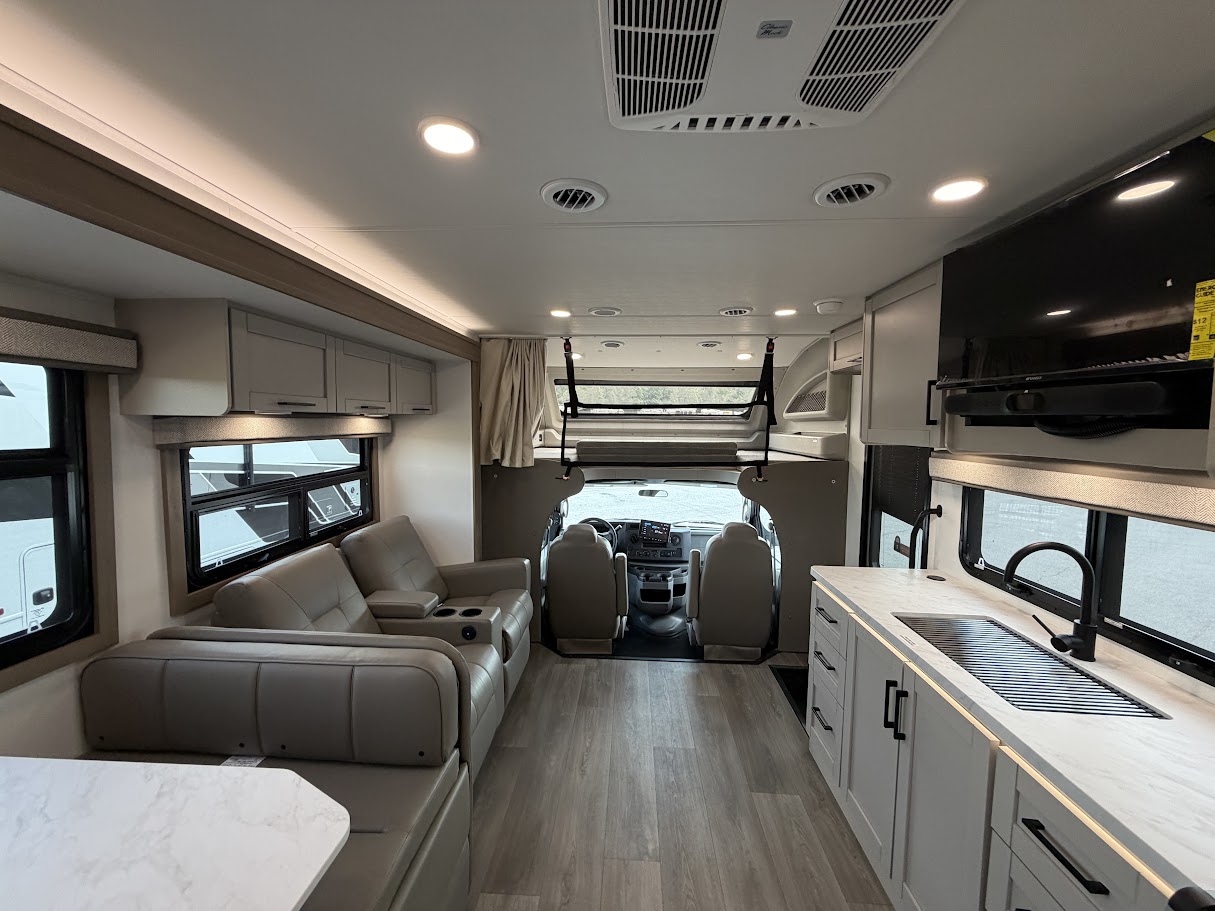 2027 JAYCO GREYHAWK 29MV - Image 44