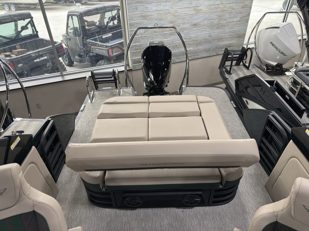 2026 Bennington 24MCSB Carbon Fiber Arch Tritoon Pontoon - Image 73