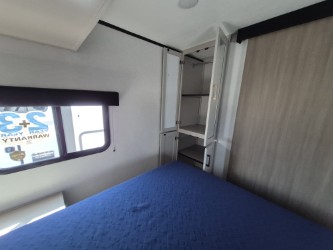 2027 JAYCO JAY FEATHER 25RLSL - Image 15