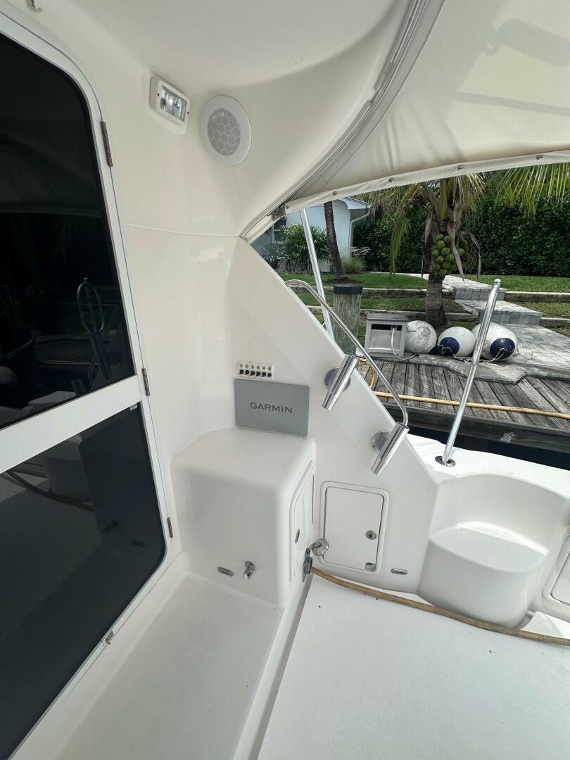 2004 Rybovich 62 Convertible - Image 25