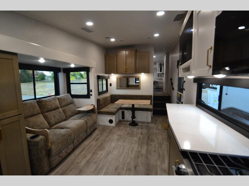 2026 Jayco Eagle HT 27MLC - Image 8