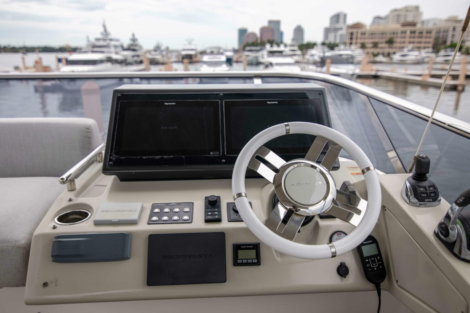 2019 Azimut S7 - Image 51