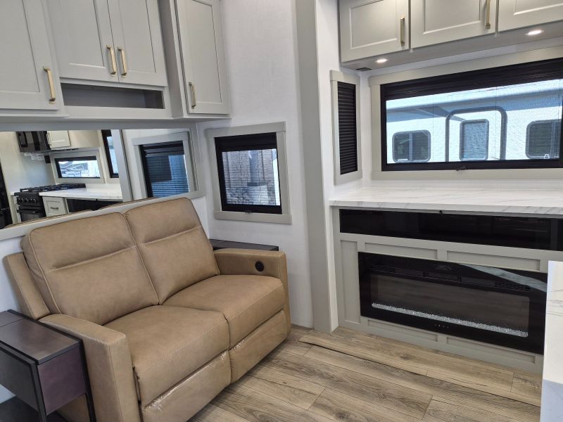 2026 Brinkley RV Model G 4100 - Image 5