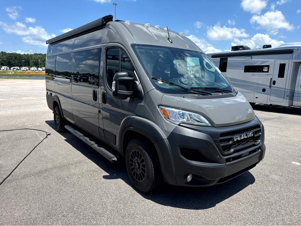 2027 ENTEGRA COACH ETHOS 20T - Image 1