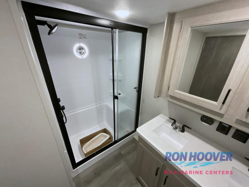 2026 COACHMEN 43CONDO - Image 34