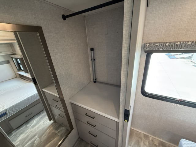 2023 Thor Motor Coach Windsport 31C - Image 31