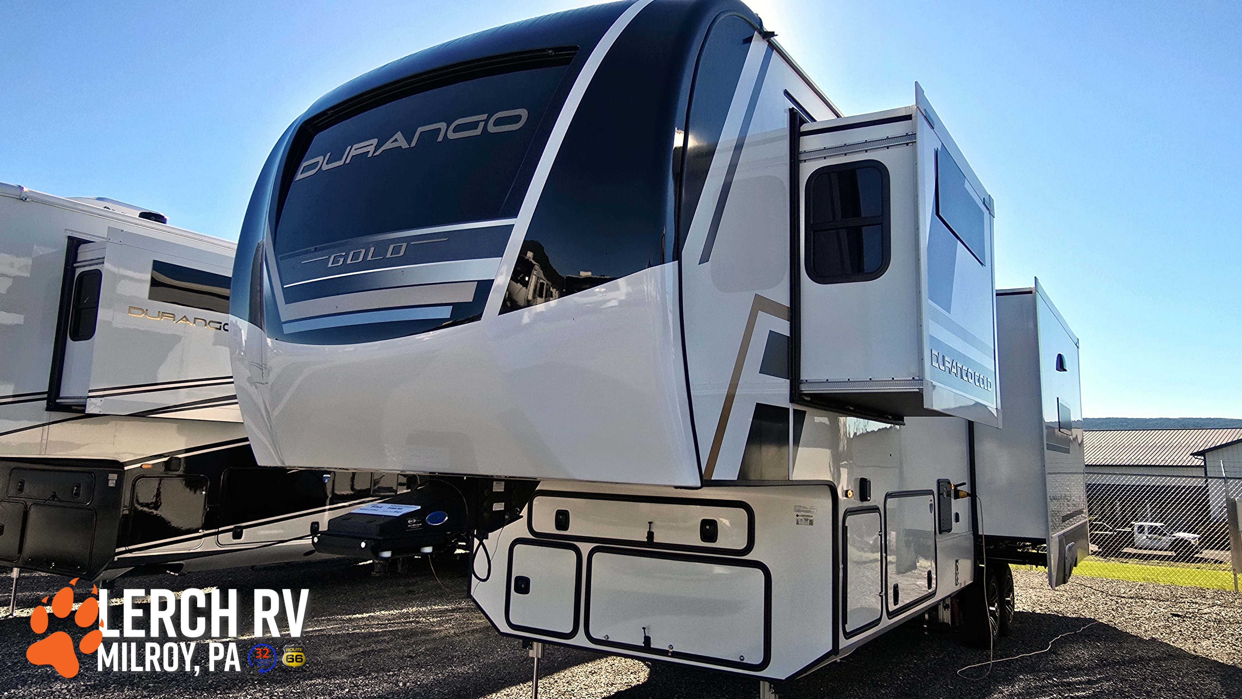2027 KZ RV Durango Gold G310RLQ - Image 2