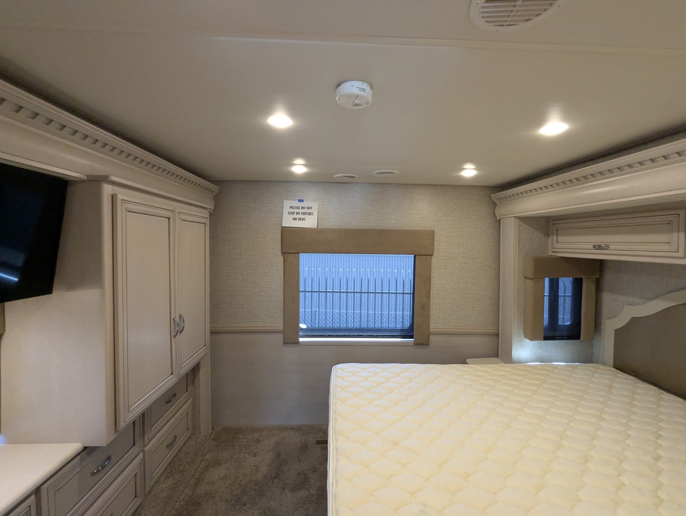 2021 Newmar Bay Star 3626 - Image 39