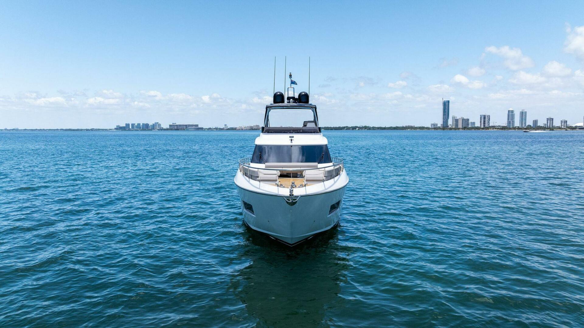 2023 Ferretti Yachts 670 - Image 15