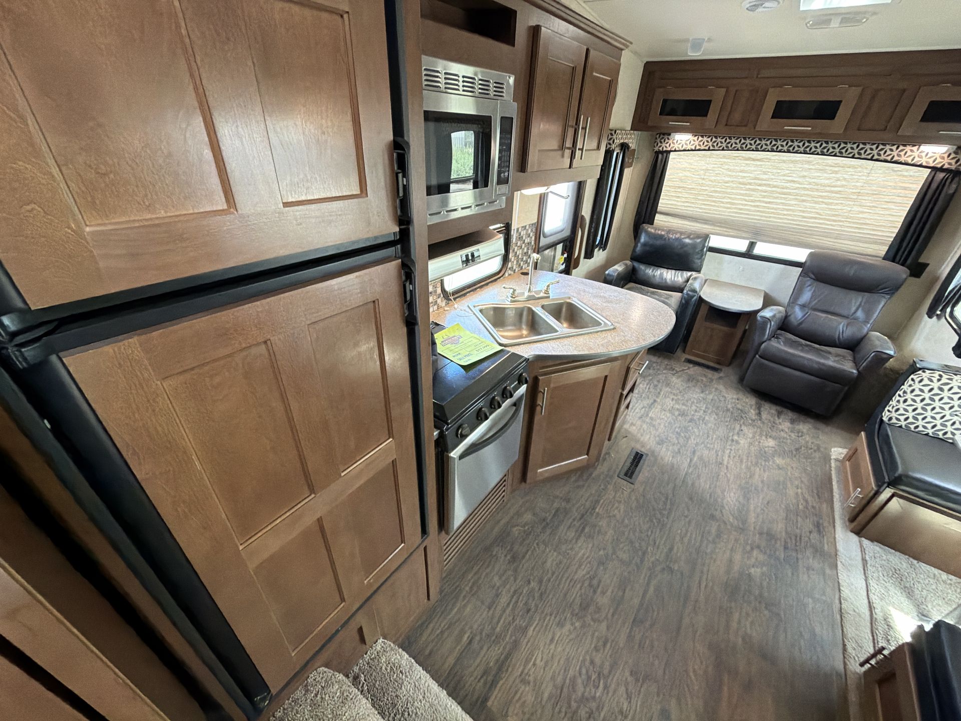 2015 Forest River Wildcat Maxx 242RLX - Image 30