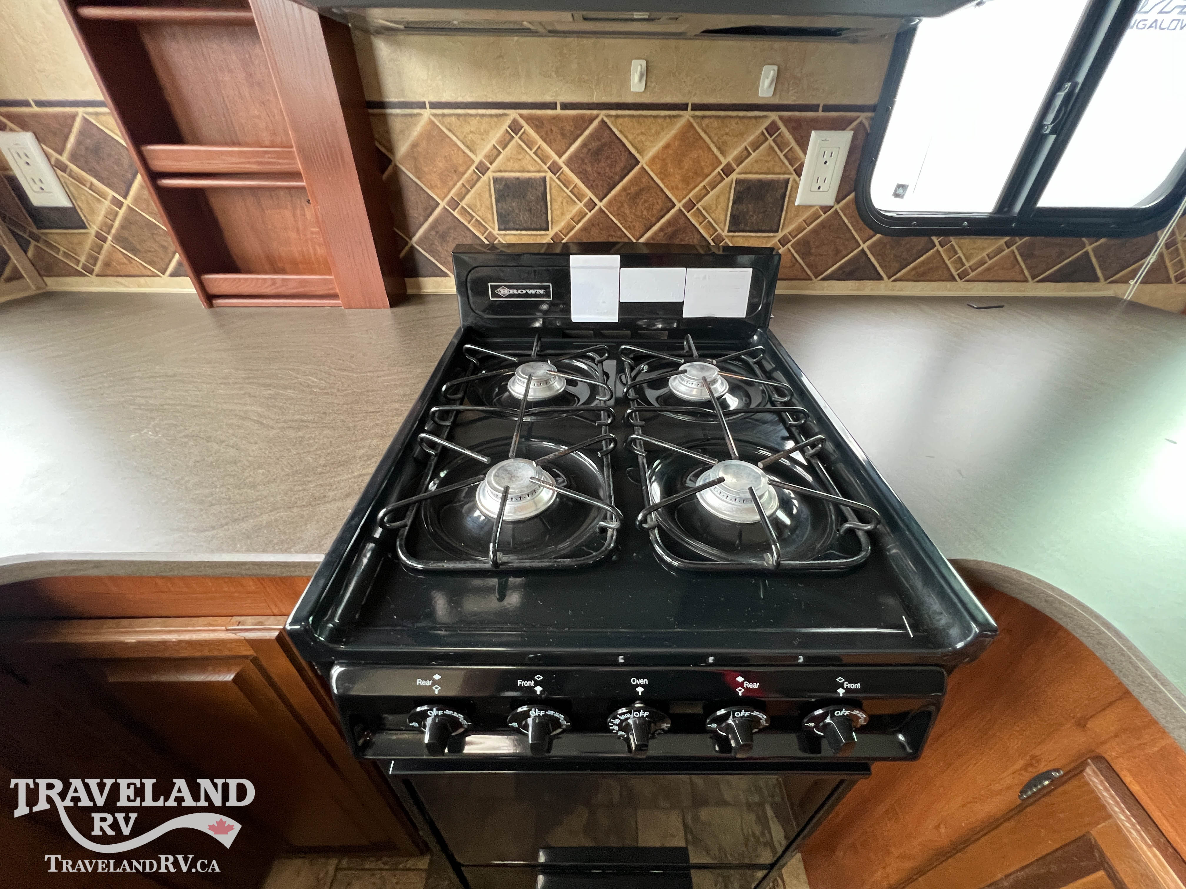 2012 Jayco Jay Flight Bungalow 40 FKS - Image 9
