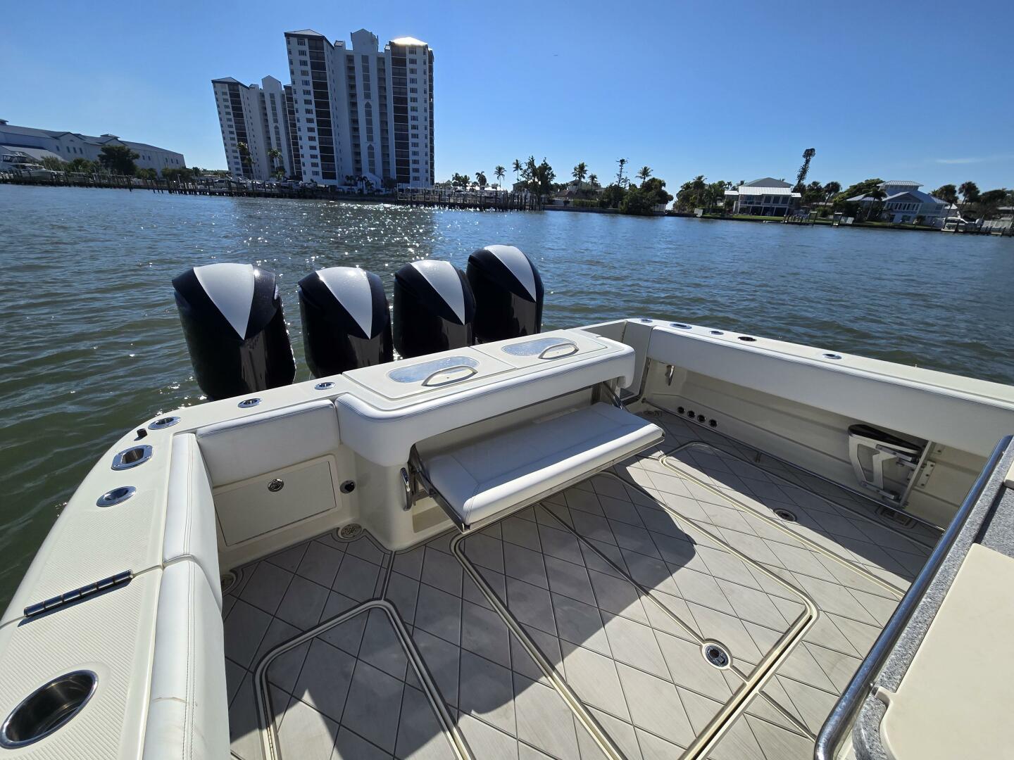 2018 HCB 42 Siesta - Image 19