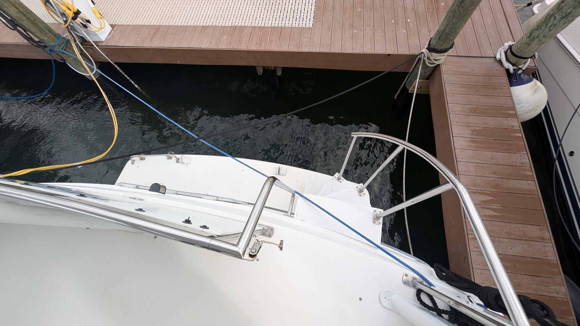 1994 Carver 370 AFT CABIN - Image 14