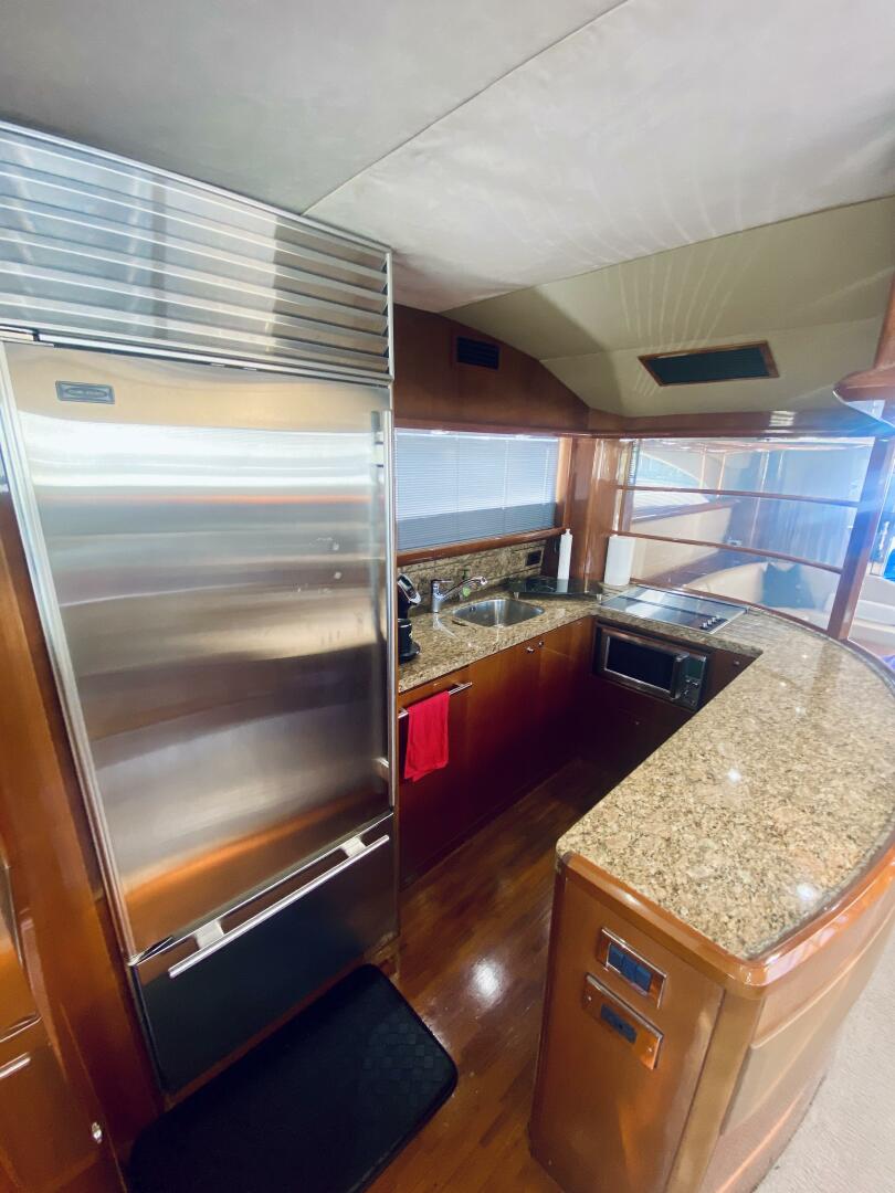 2006 Viking Princess Sport Cruiser - Image 12