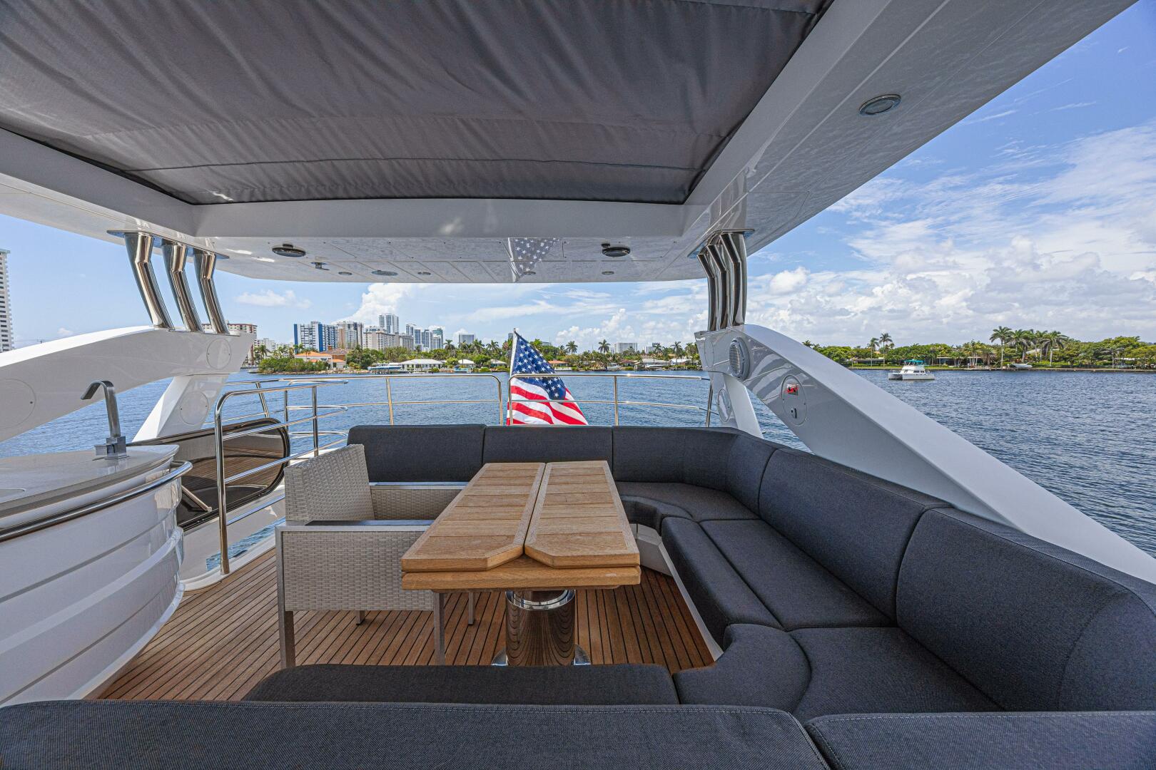 2017 Sunseeker 75 Yacht - Image 23