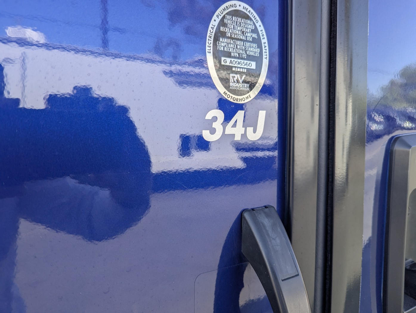 2024 Holiday Rambler Eclipse 34J - Image 8