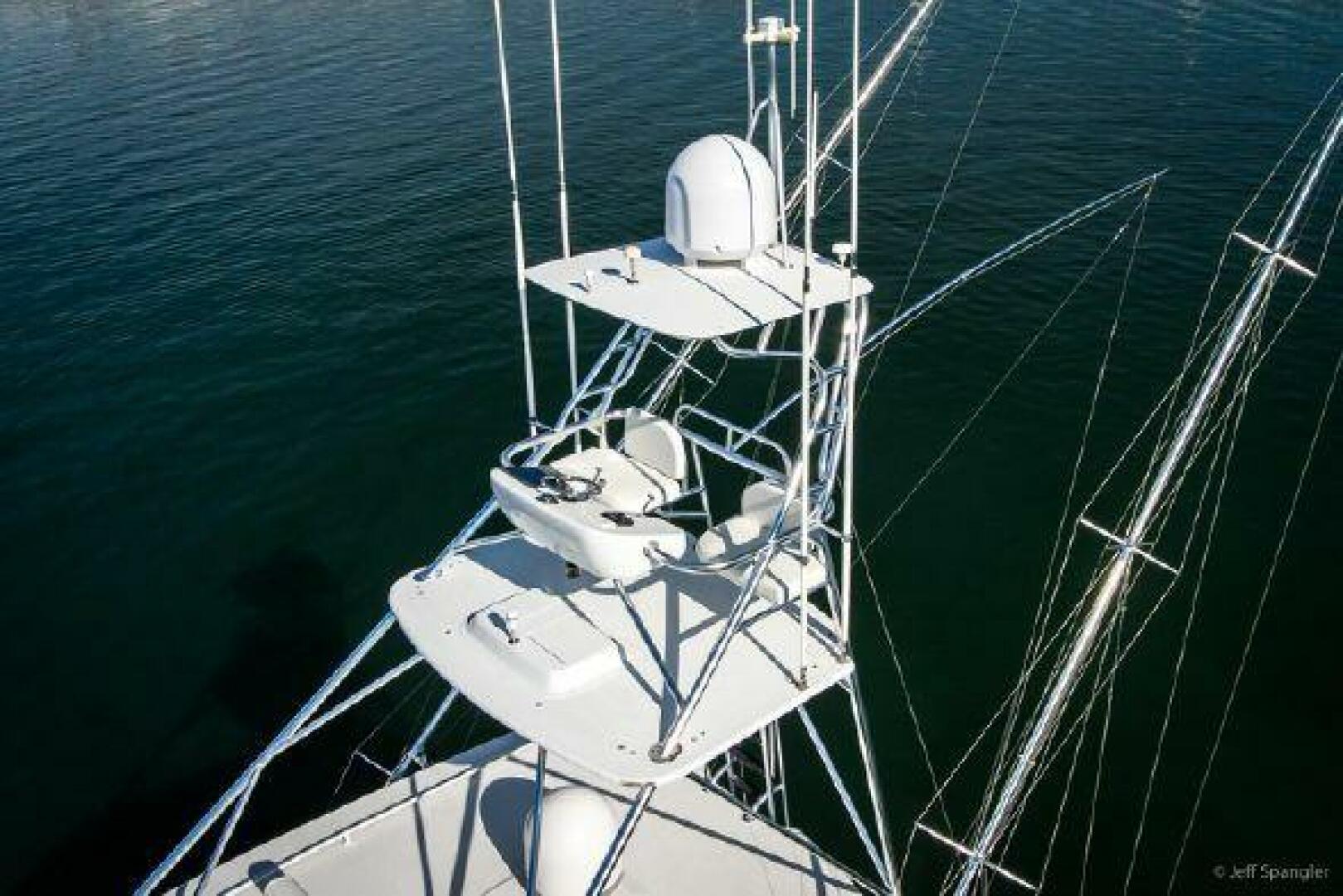 2008 Hatteras 77 Enclosed Bridge - Image 31
