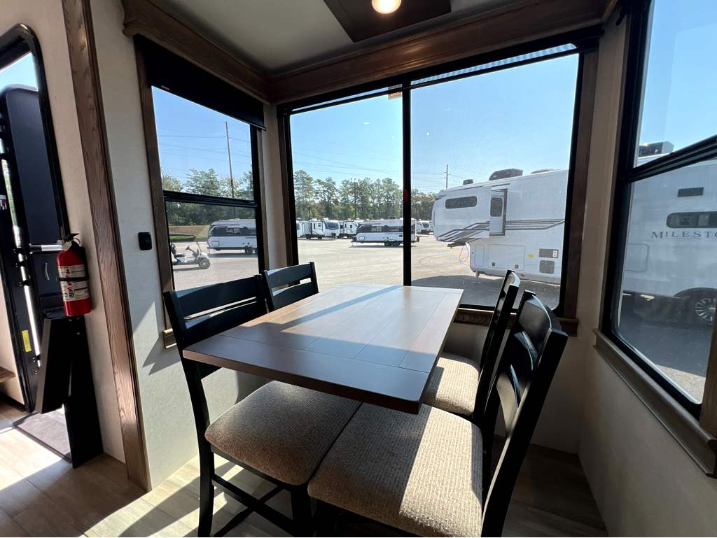2024 Alliance RV PARADIGM 375RD - Image 12