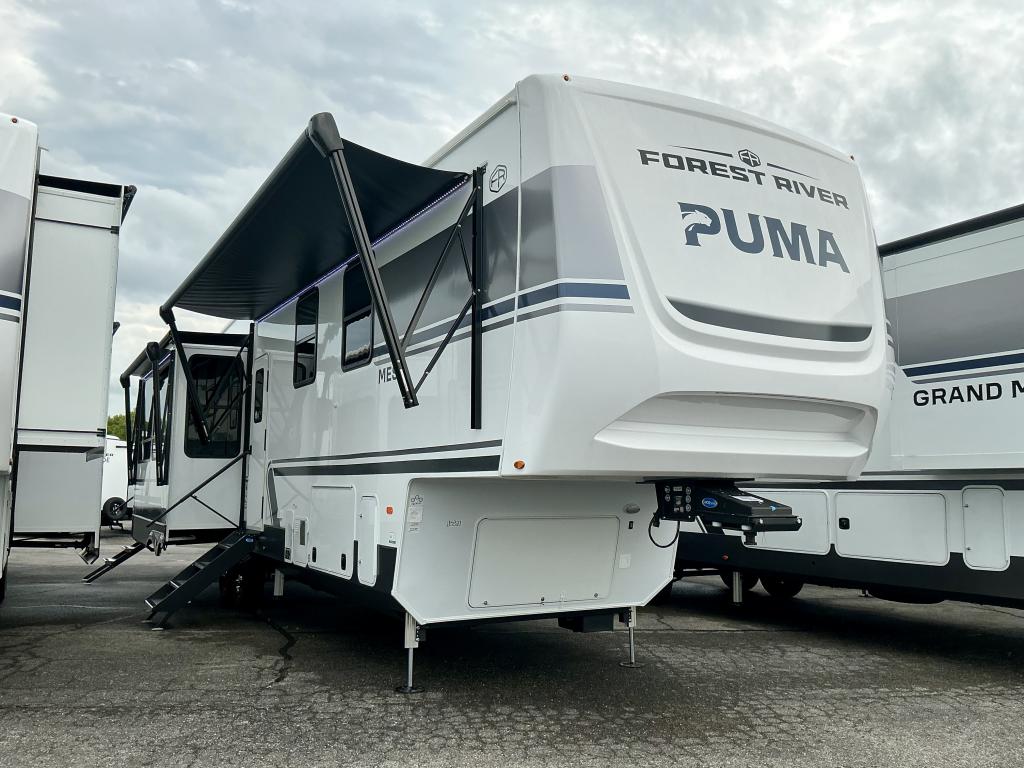 2026 PALOMINO 384RKH - Image 1