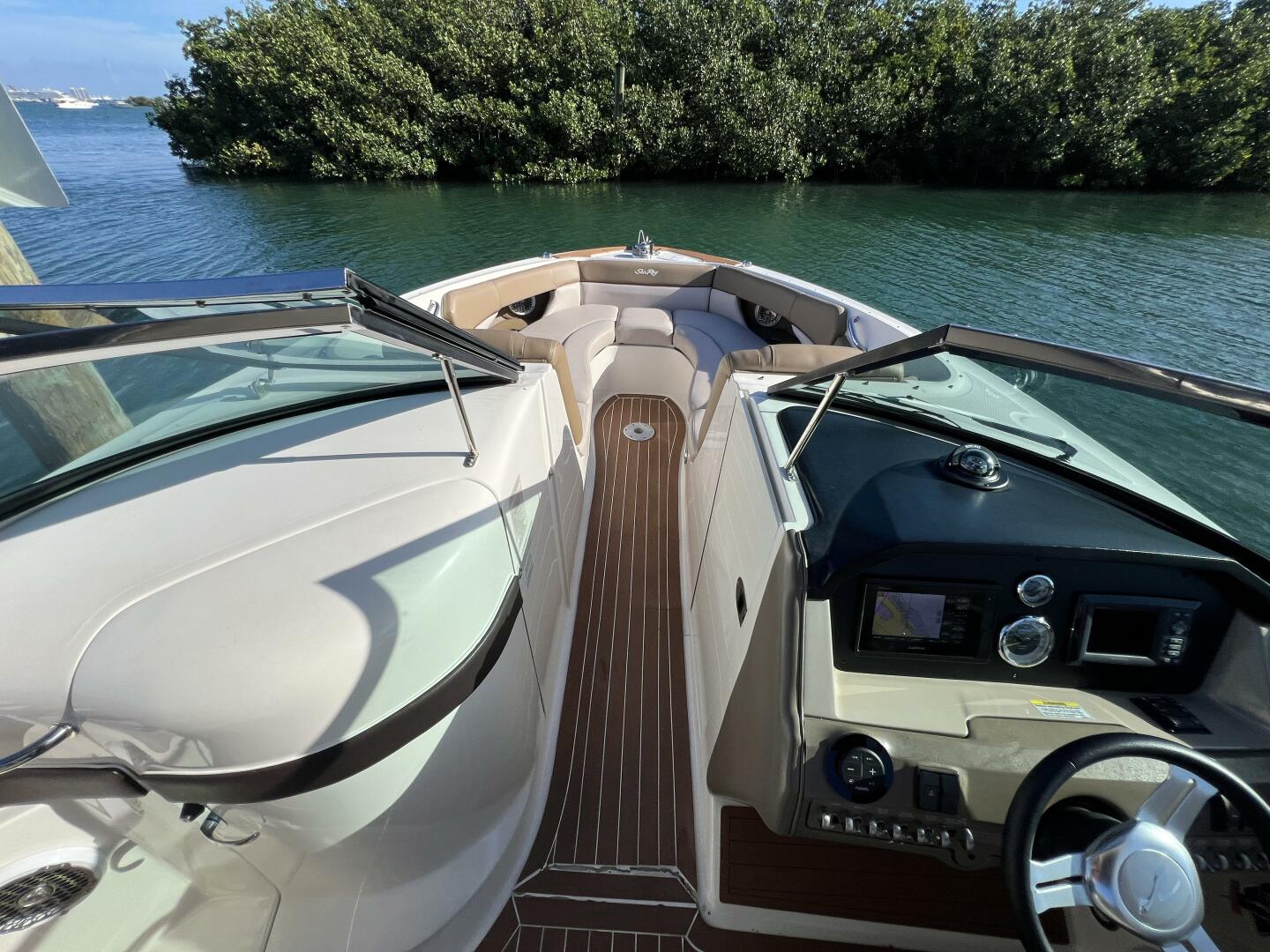 2012 Sea Ray 300 SLX - Image 27
