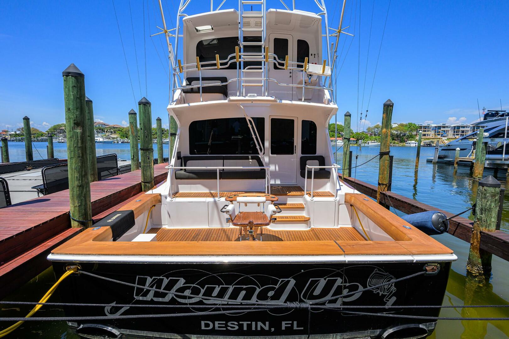 2004 Viking 65 Enclosed Bridge w/Tower - Image 2
