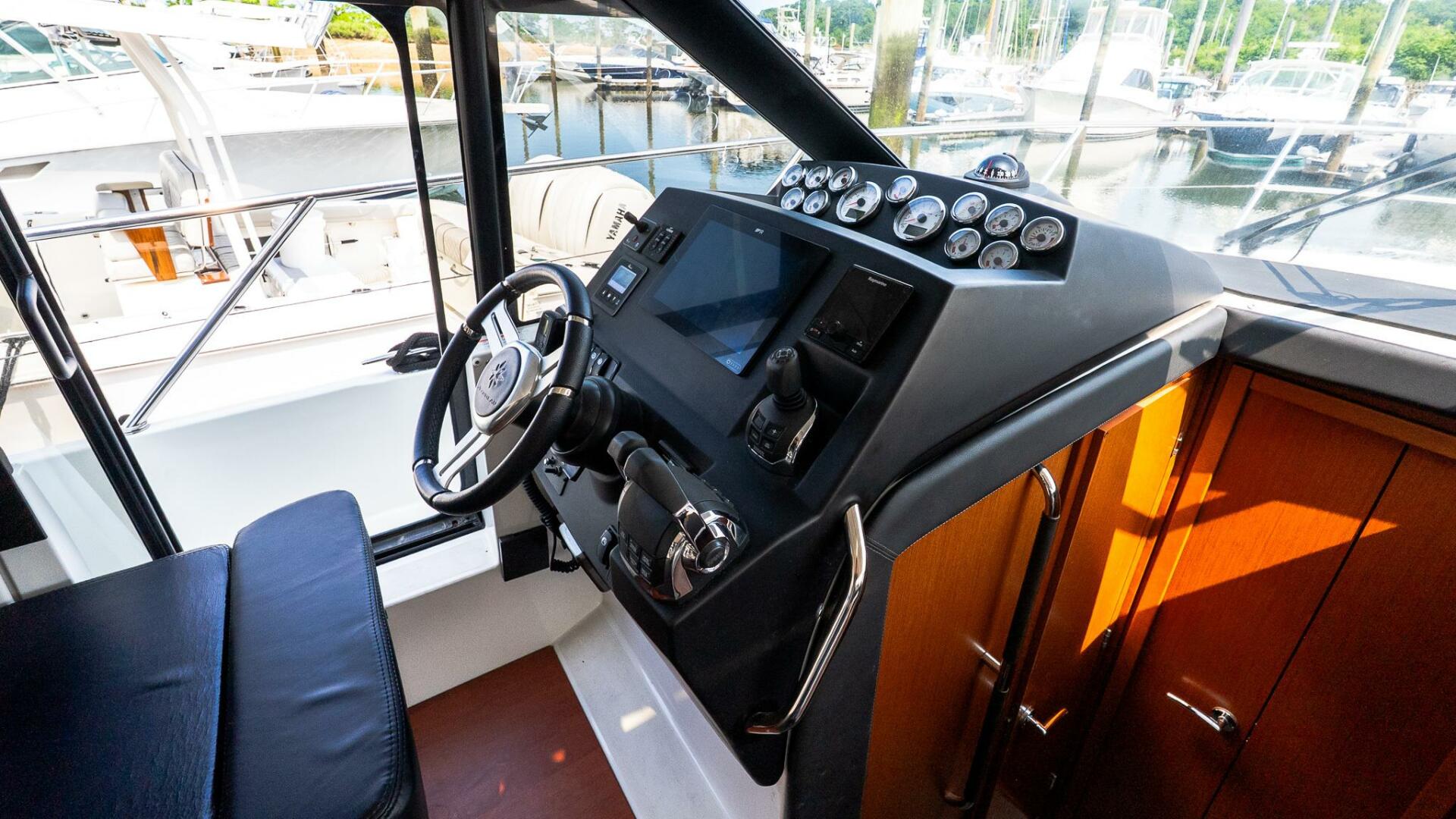 2018 Jeanneau NC 11 - Image 36