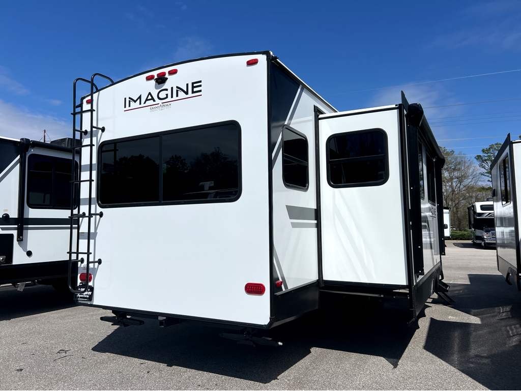 2026 GRAND DESIGN IMAGINE 2970RL - Image 4